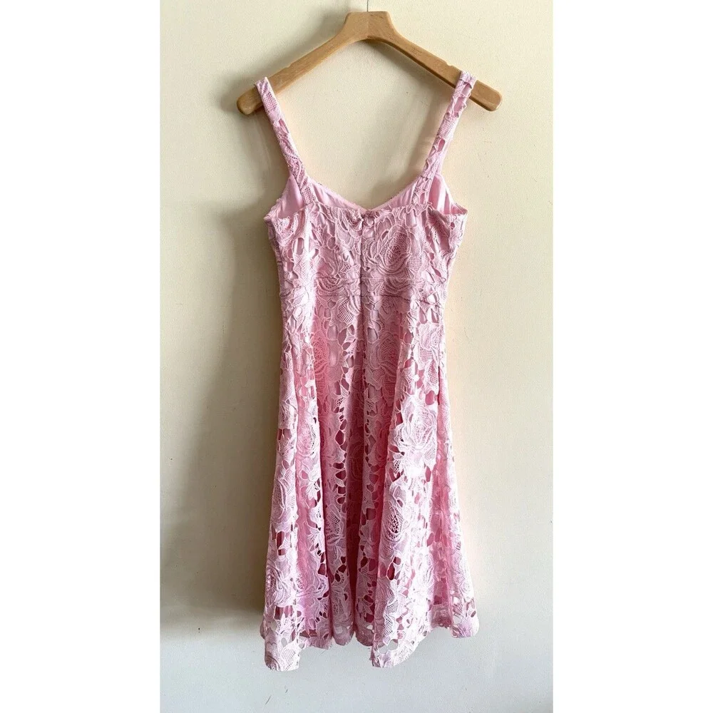 Lace V-Neck Spaghetti Strap Dress in Dusty Pink